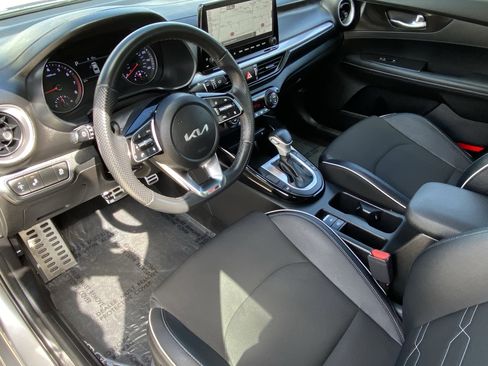 Used 2023 Kia Forte GT-Line w/ GT-Line Premium Package FWD image 26