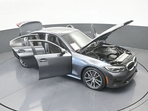 Used 2021 BMW 330i Sedan image 74