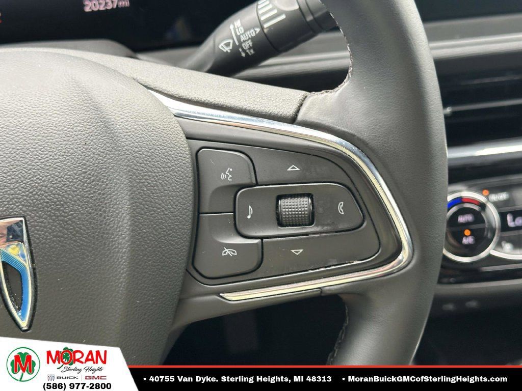 Certified 2024 Buick Envista Sport Touring w/ Convenience I Package FWD image 23