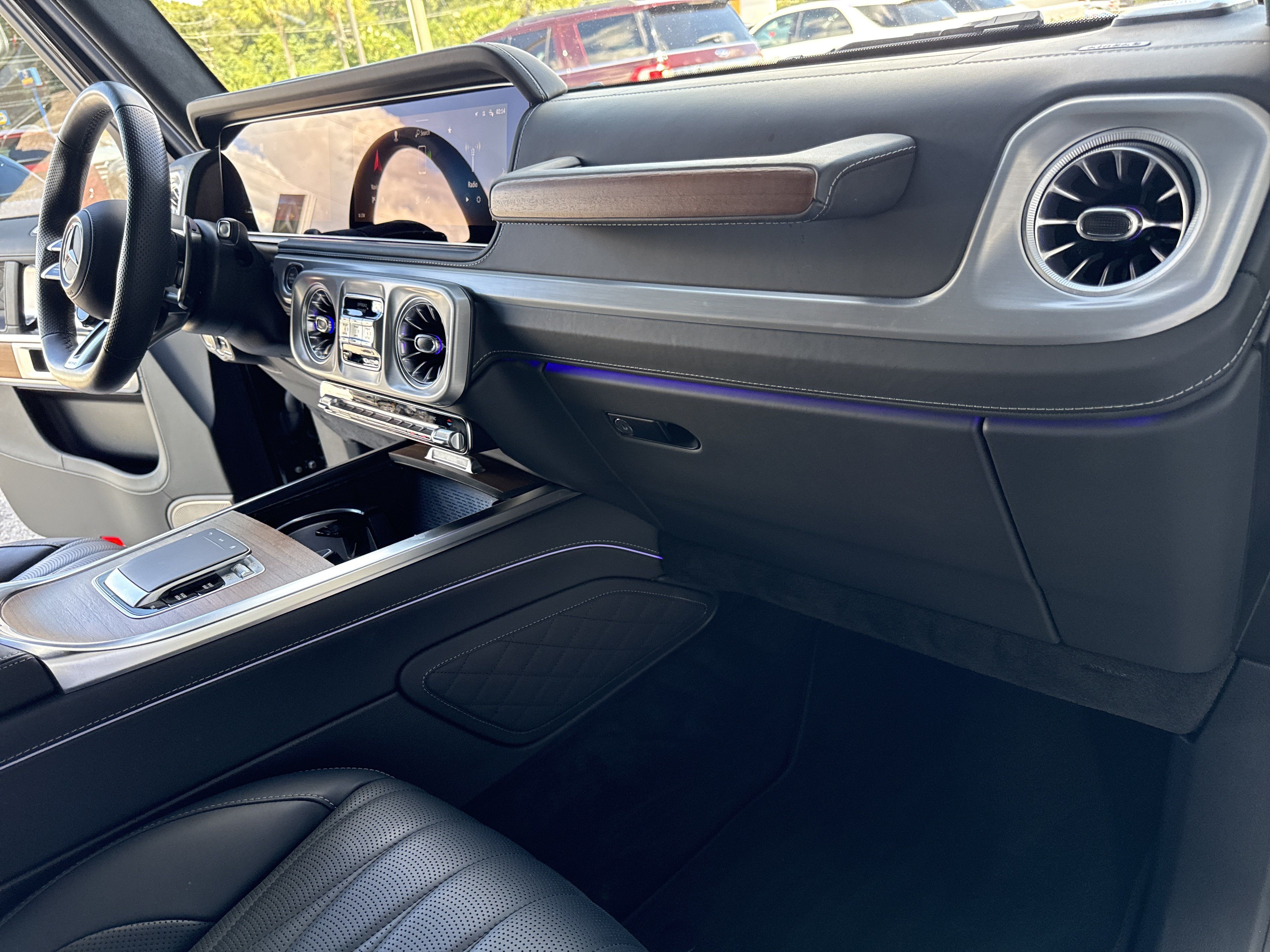 Used 2025 Mercedes-Benz G 63 AMG 4MATIC image 16