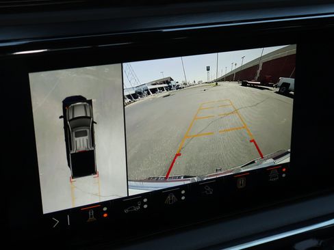 Used 2024 GMC Sierra 1500 AT4 w/ Technology Package image 25