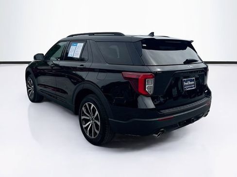Used 2023 Ford Explorer ST-Line w/ Class IV Trailer Tow Package AWD/4WD image 6