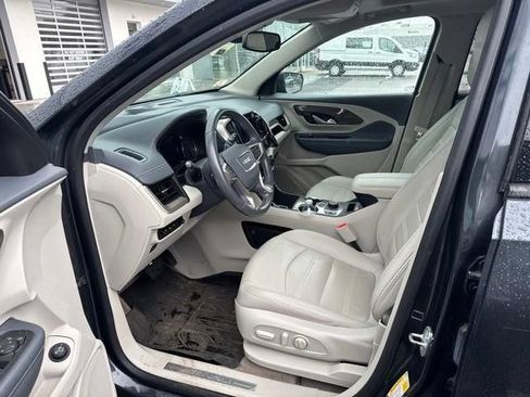 Used 2022 GMC Terrain Denali w/ Denali Premium Package AWD/4WD image 5