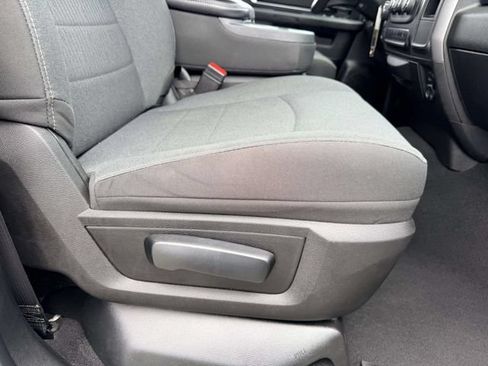 Used 2024 RAM 1500 Warlock AWD/4WD image 9