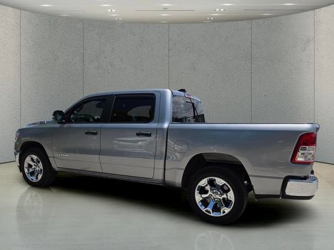 Used 2023 RAM 1500 Big Horn AWD/4WD image 7