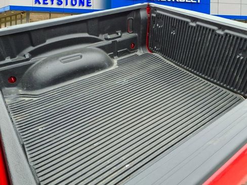 Used 2024 RAM 1500 Laramie RWD image 24