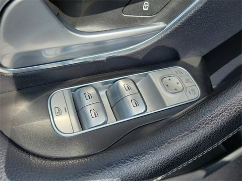 Used 2024 Mercedes-Benz GLS 450 4MATIC image 21