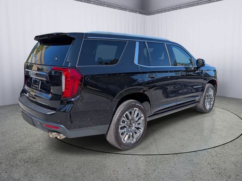 Certified 2023 GMC Yukon Denali Ultimate AWD/4WD image 3