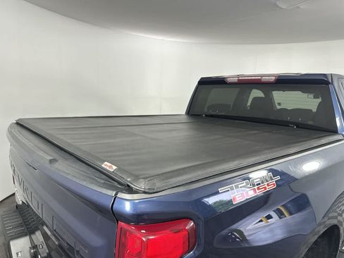 Used 2020 Chevrolet Silverado 1500 Custom Trail Boss w/ Custom Convenience Package AWD/4WD image 23