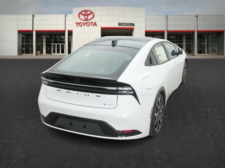 New 2026 Toyota Prius Plug-In Hybrid w/ Limited Premium Package FWD image 19