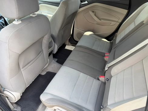 Used 2013 Ford Escape SE FWD image 17