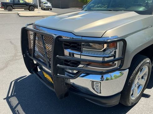 Used 2017 Chevrolet Silverado 1500 LT w/ Texas Edition RWD image 30