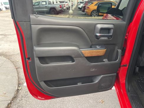 Used 2018 Chevrolet Silverado 1500 LTZ w/ Sport Package image 15