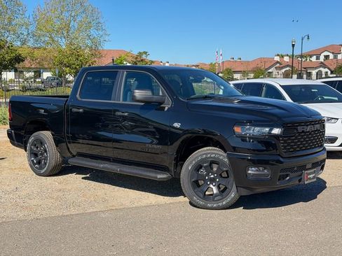 New 2026 RAM 1500 Express AWD/4WD image 2