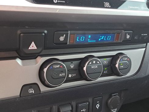 Certified 2022 Toyota Tacoma Limited image 23