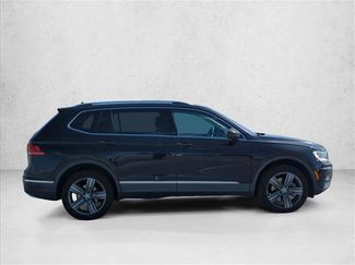 Used 2020 Volkswagen Tiguan SEL video 4