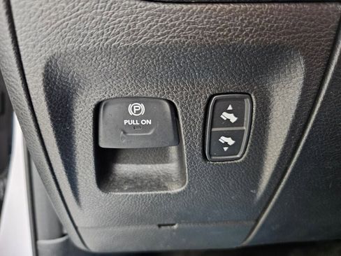 Used 2021 RAM 1500 Big Horn AWD/4WD image 25