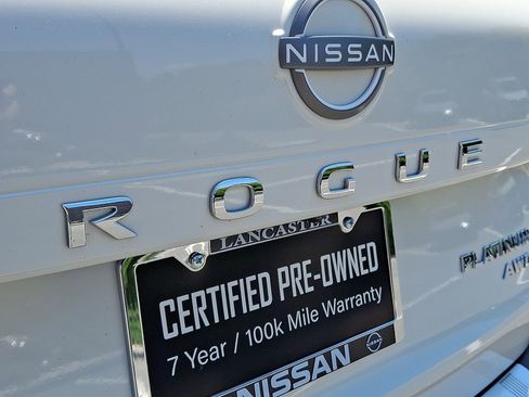 Certified 2023 Nissan Rogue Platinum AWD/4WD image 32