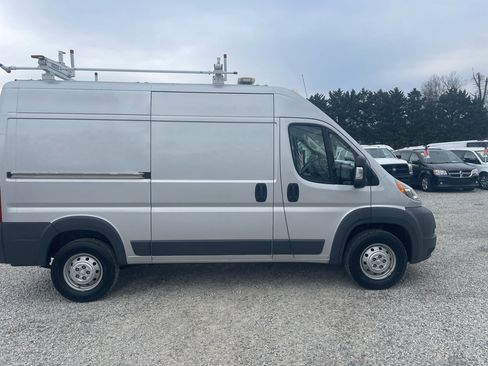 Used 2018 RAM ProMaster 1500 image 5