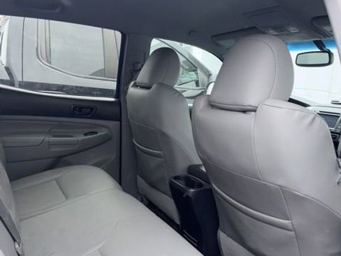 Used 2013 Toyota Tacoma Base w/ Limited Pkg image 6