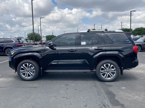 New 2026 Toyota 4Runner Limited AWD/4WD image 8