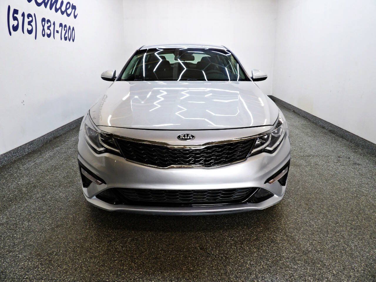 Used 2019 Kia Optima LX FWD image 2