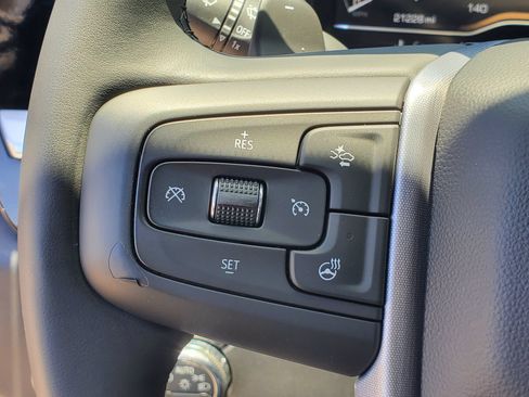 Used 2025 GMC Sierra 1500 SLT w/ SLT Premium Package RWD image 23