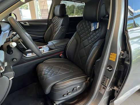 New 2025 Genesis GV80 3.5T Prestige image 25