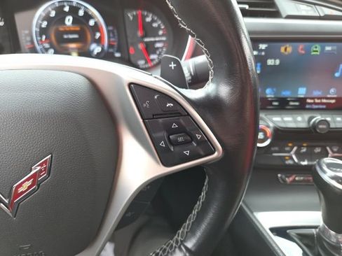 Used 2018 Chevrolet Corvette Stingray Coupe w/ 1LT RWD image 50