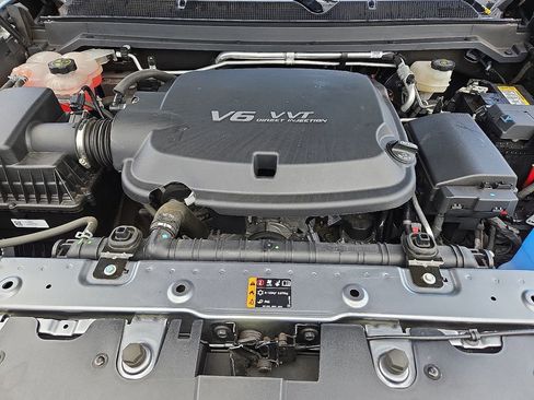 Used 2022 Chevrolet Colorado Z71 image 33