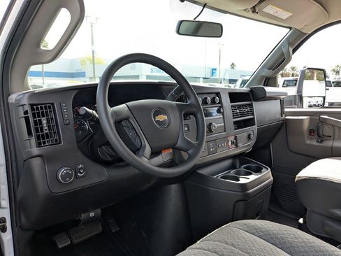 New 2025 Chevrolet Express 4500 Extended w/ Power Convenience Package image 17