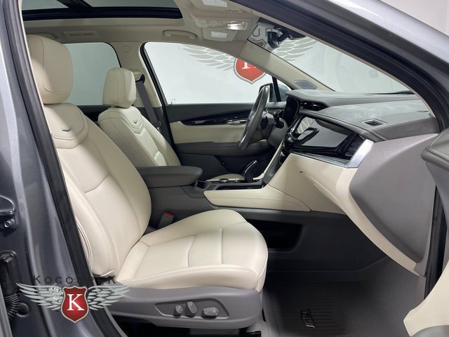 Used 2025 Cadillac XT6 Premium Luxury w/ LPO, Floor Liner Package AWD/4WD image 24