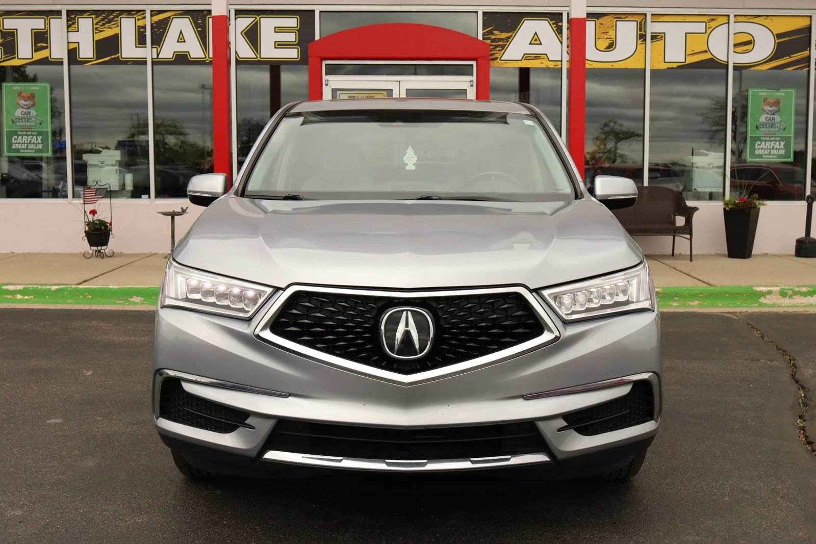 Used 2020 Acura MDX FWD image 2