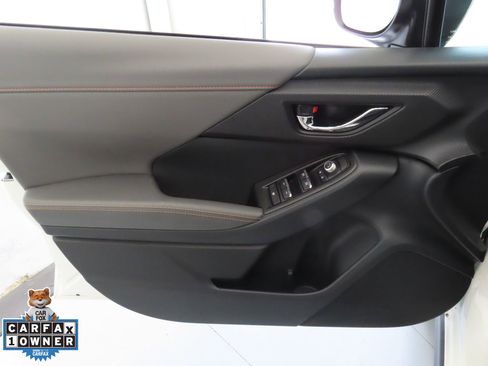 Certified 2024 Subaru Crosstrek 2.5i Limited w/ Crosstrek Mirror Package image 12