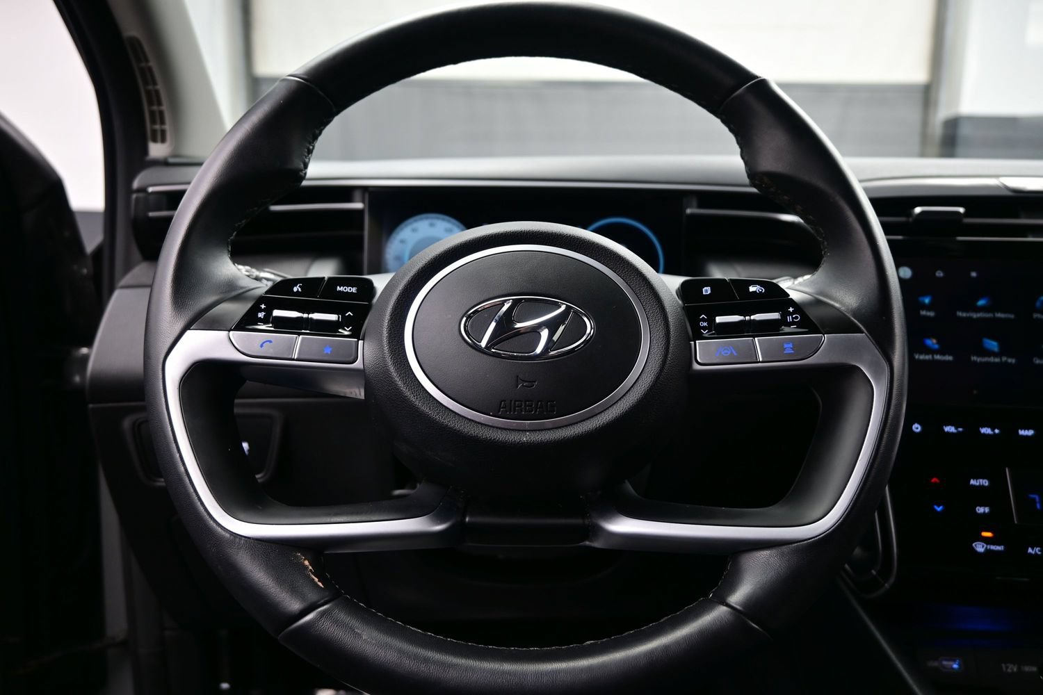 Certified 2024 Hyundai Tucson SEL w/ Convenience Package AWD/4WD image 25