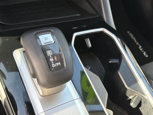 Used 2026 Mitsubishi Outlander SE FWD image 27
