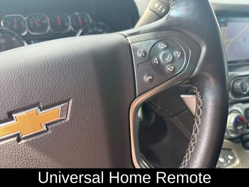 Used 2019 Chevrolet Suburban LT AWD/4WD image 30