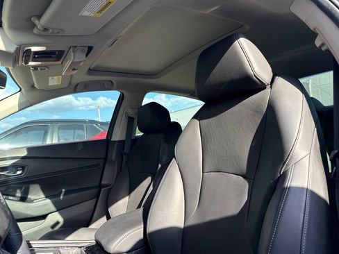 Used 2024 Honda Accord Touring image 9