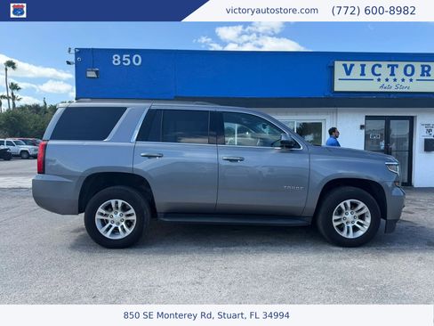 Used 2018 Chevrolet Tahoe LS image 2