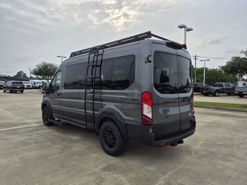 New 2026 Ford Transit 250 148 Medium Roof Extended AWD image 20