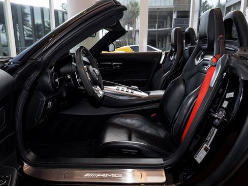 Used 2020 Mercedes-Benz AMG GT C image 25