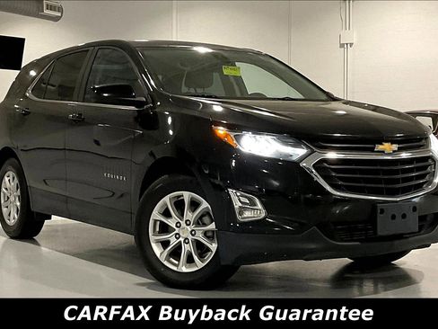 Used 2021 Chevrolet Equinox LT image 2