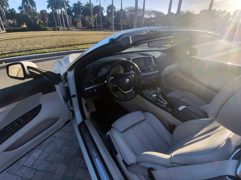Used 2012 BMW 650i Convertible image 7