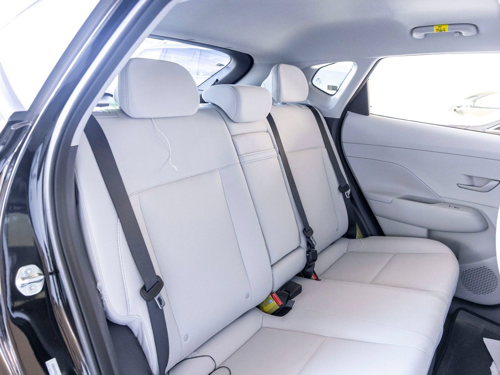 New 2025 Hyundai Kona SEL FWD image 22