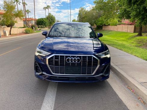Used 2025 Audi Q3 2.0T Premium AWD/4WD image 3