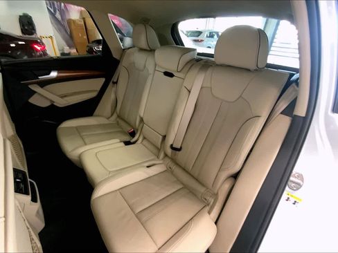 Used 2023 Audi Q5 2.0T Premium Plus image 25