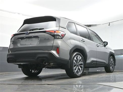 Used 2025 Subaru Forester Touring w/ Touring Package image 39