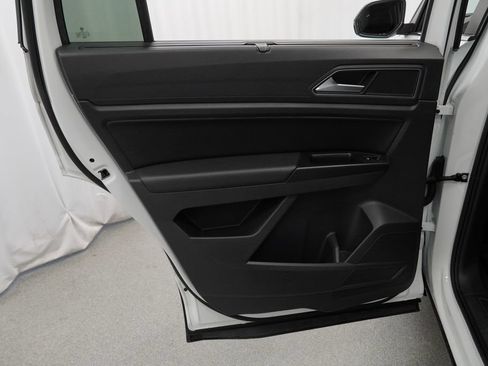 Used 2019 Volkswagen Atlas SEL AWD/4WD image 28