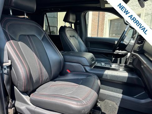 Used 2024 Ford Expedition Max Limited AWD/4WD image 9