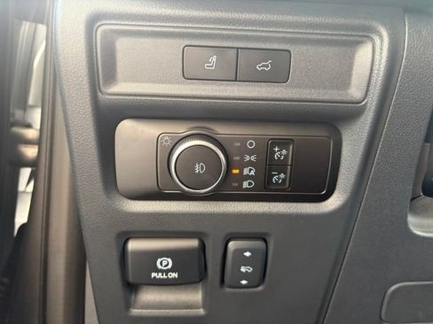 Used 2023 Ford Expedition Limited RWD image 27